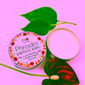 biorythme-prirodni-pletovy-krem-olej-z-granatoveho-jablka-a-melounovych-seminek-30g-1