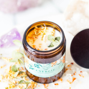 Yoga-day-energie-svicka