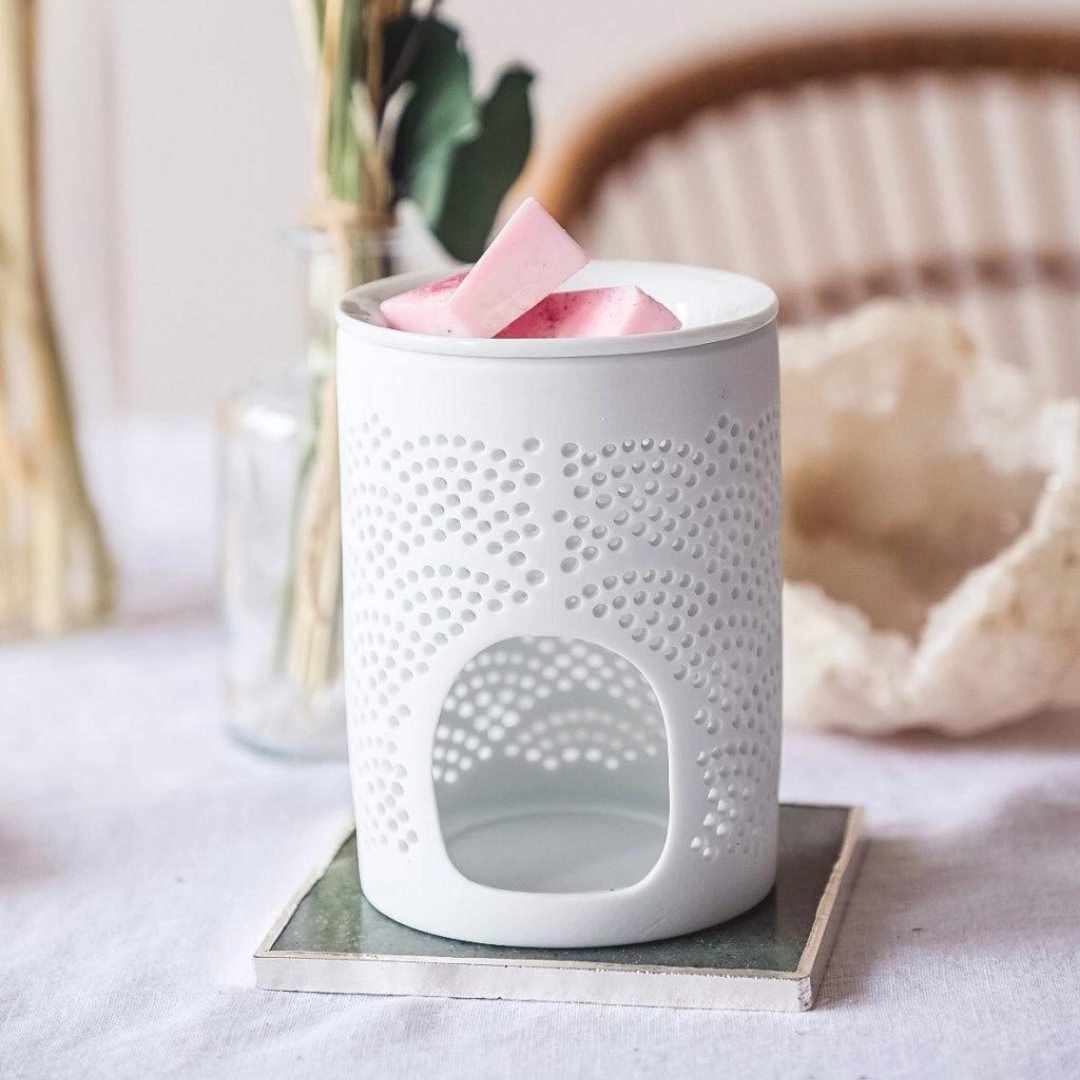 Yoga Day Aroma lampa bílá vlnky