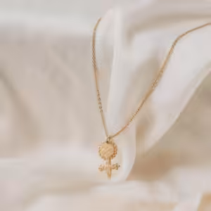 ilado-goddess -necklace-1