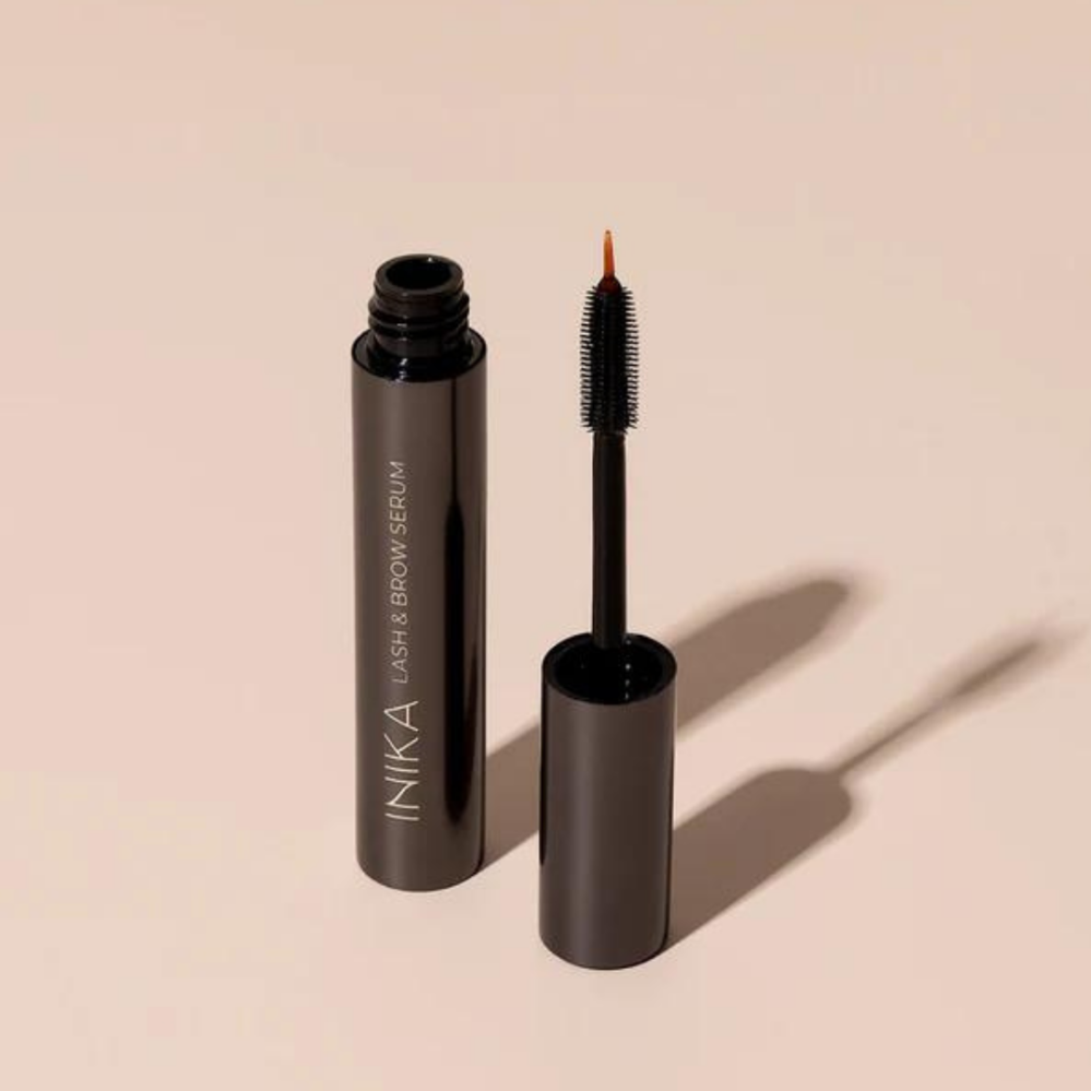 Inika Organic Přírodní pečující sérum na řasy a obočí