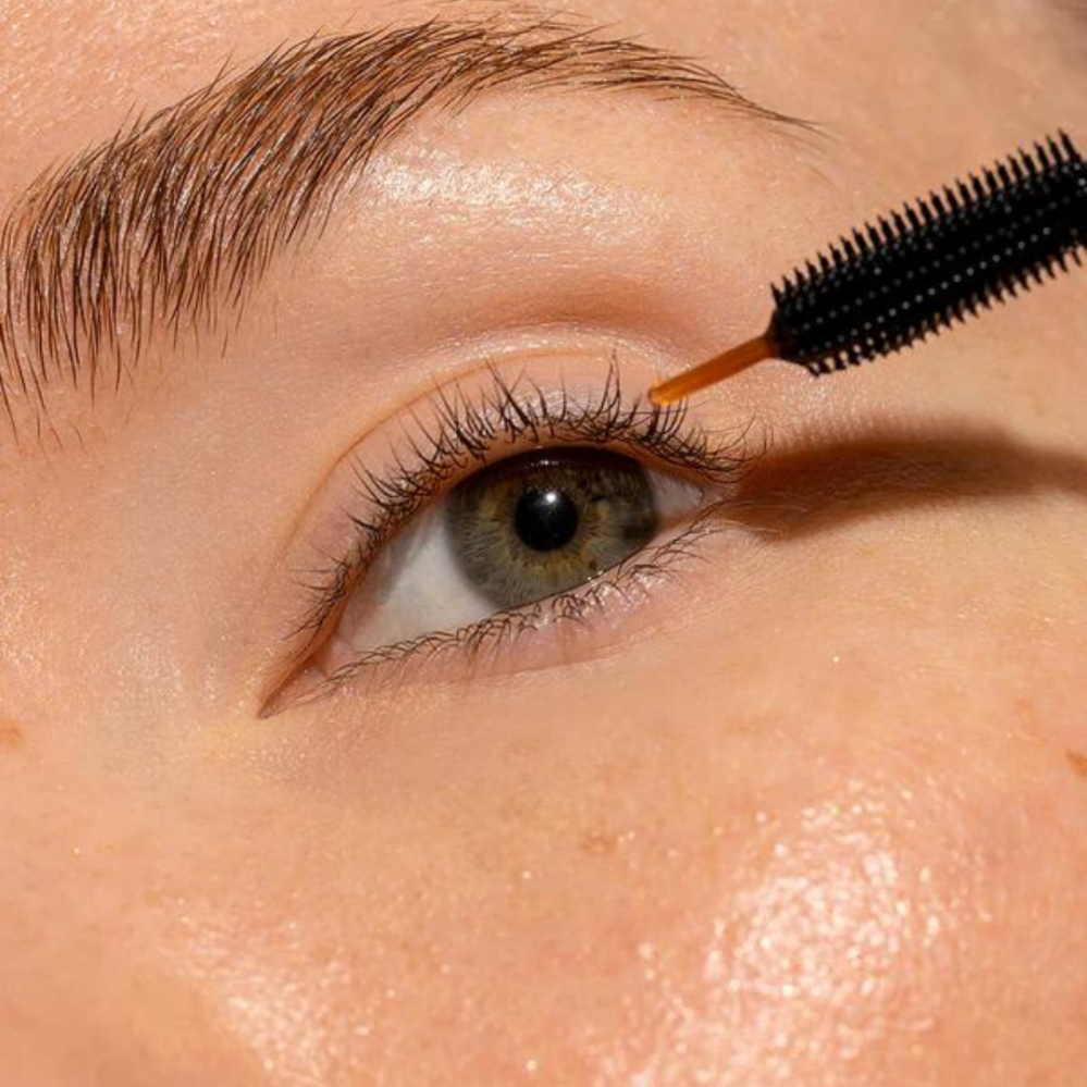 Inika Organic Přírodní pečující sérum na řasy a obočí