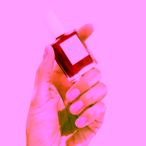 Manucurist-active-blueberry (1)