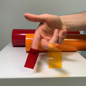 vitea-ochranne-samolepici-folie-proti-modremu-a-zelenemu-svetlu-Hynek-Medricky-2